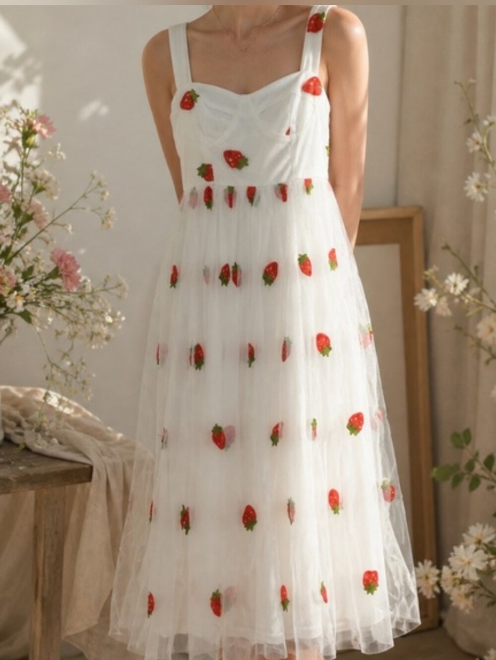 NWT: Dress Day White Tulle Strawberry Embroidery Midi Dress -  L